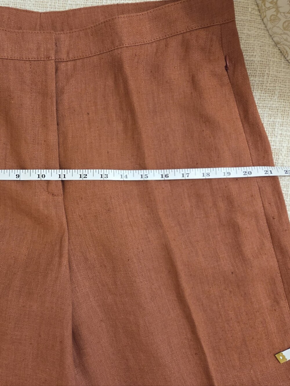 Akris Punto Wide-Leg High-Waist Pants in Burnt Orange - Picture 4 of 9